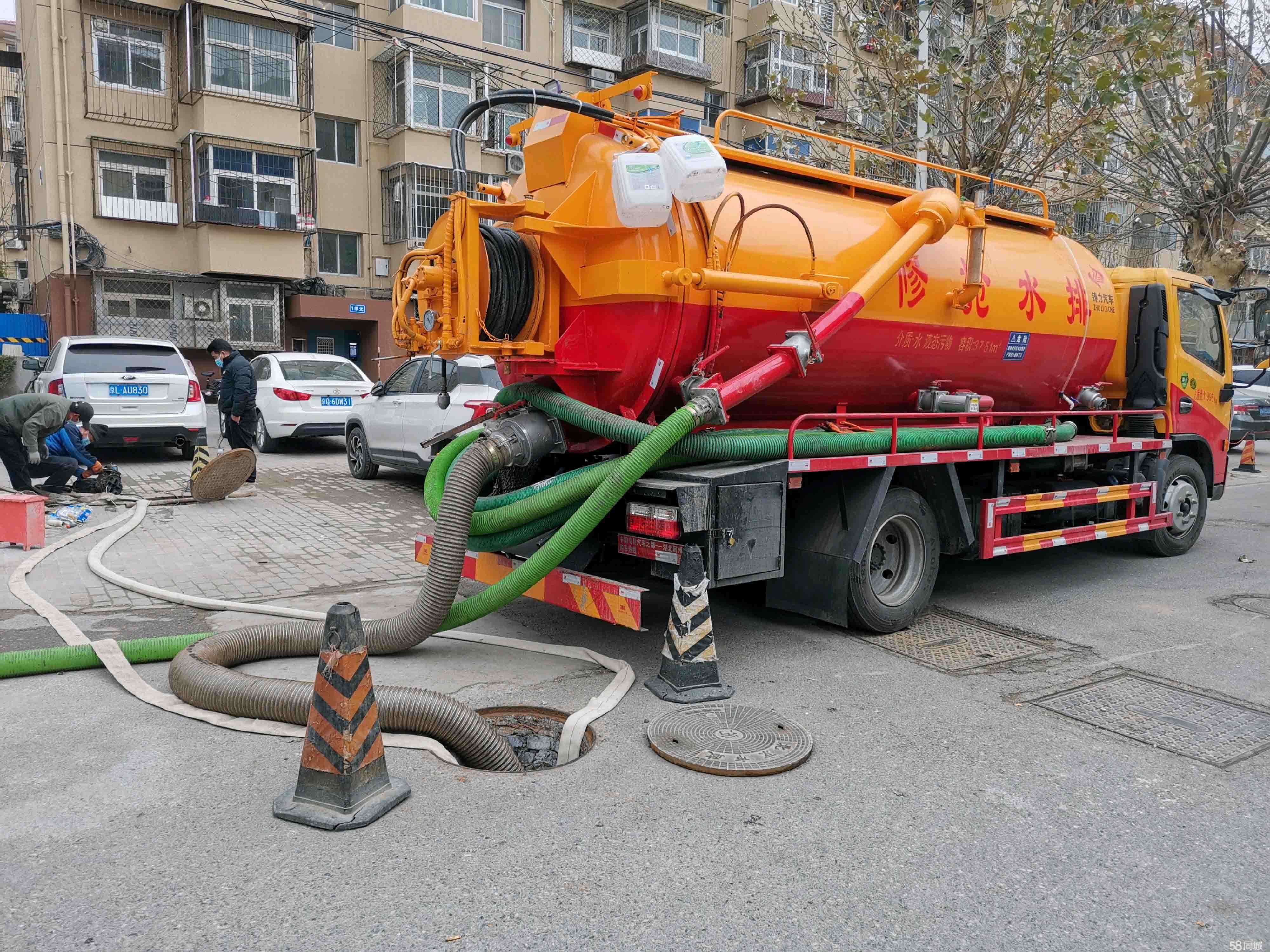 洛龙抽粪吸污